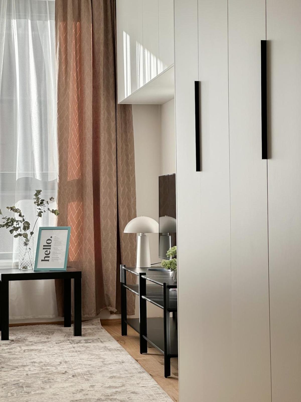 Real Living By Refa Karlin 307 * Prague